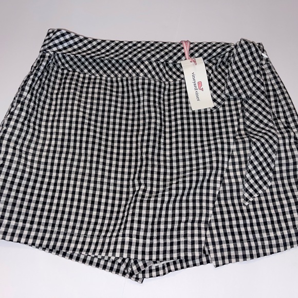 Vineyard Vines Pants - Vineyard Vines Women’s Size 8 Black and White Checkered Skort NWTS